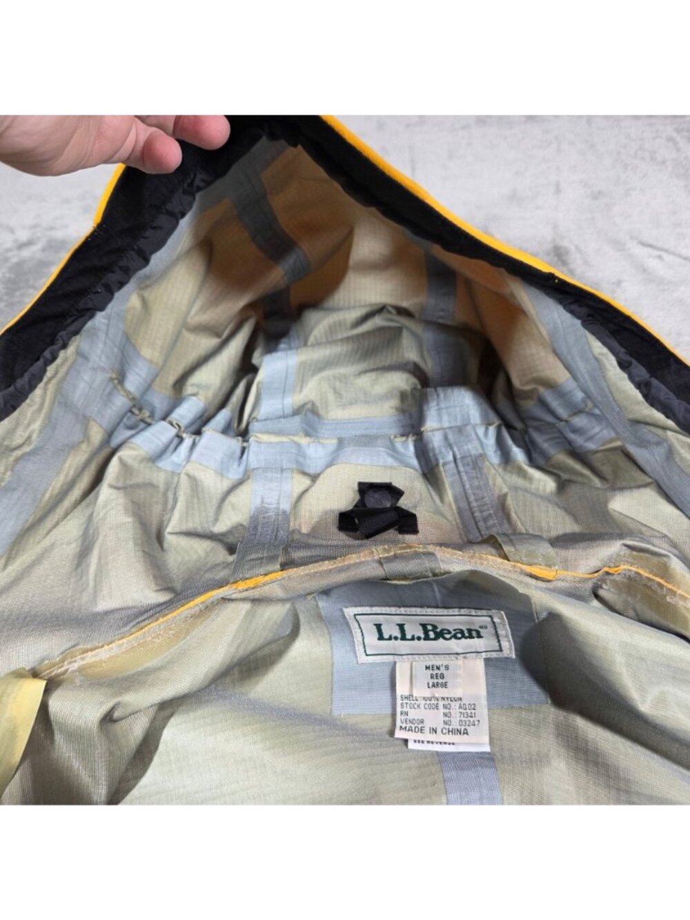 LL Bean Jacket Mens Large Yellow All Conditions Gear Gore-Tex Rain Shell - Picture 10 of 16